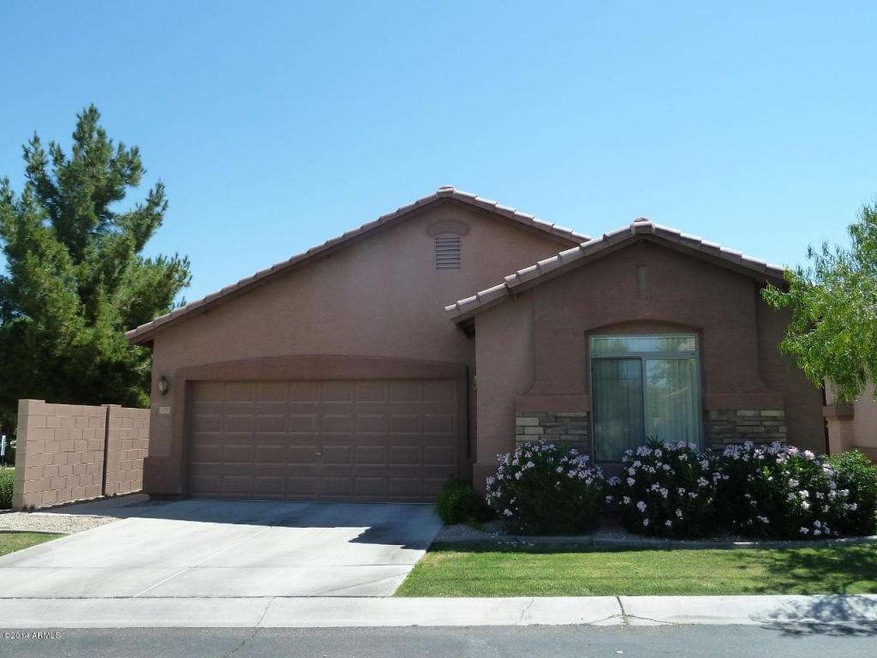 1939 E Hawken Pl