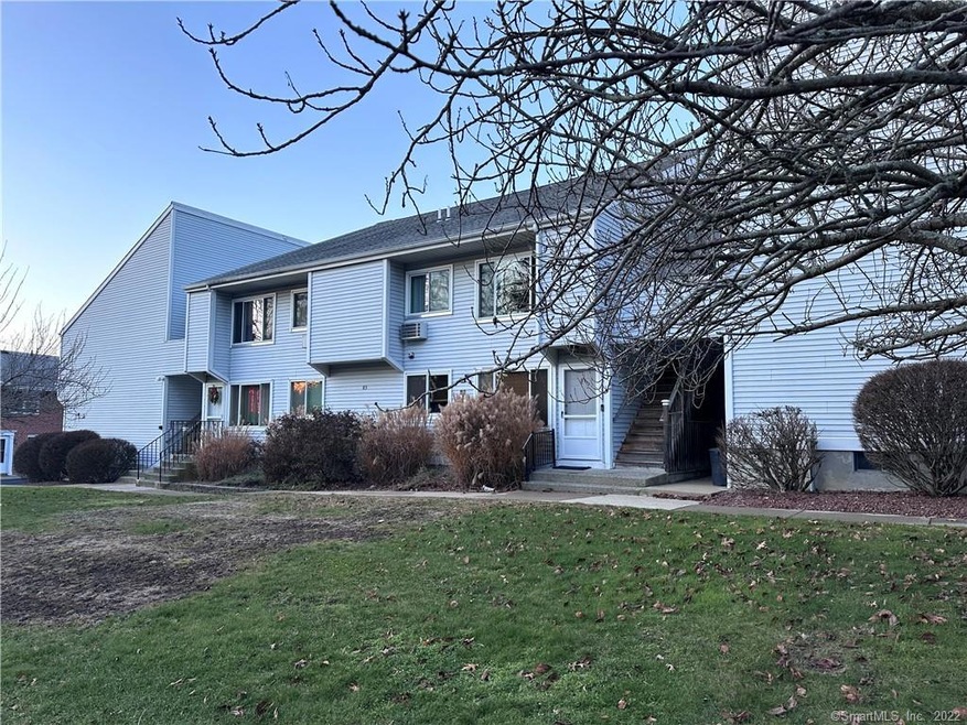 85 Niles Hill Rd unit 13, New London, CT 06320 - photo 1