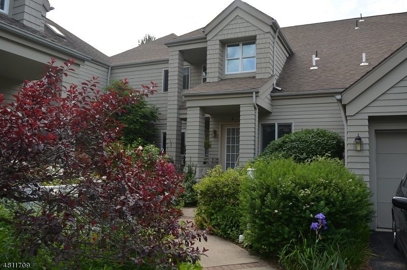 9 Harker Hill Dr unit 9, Hamburg, NJ 07419 - photo 1