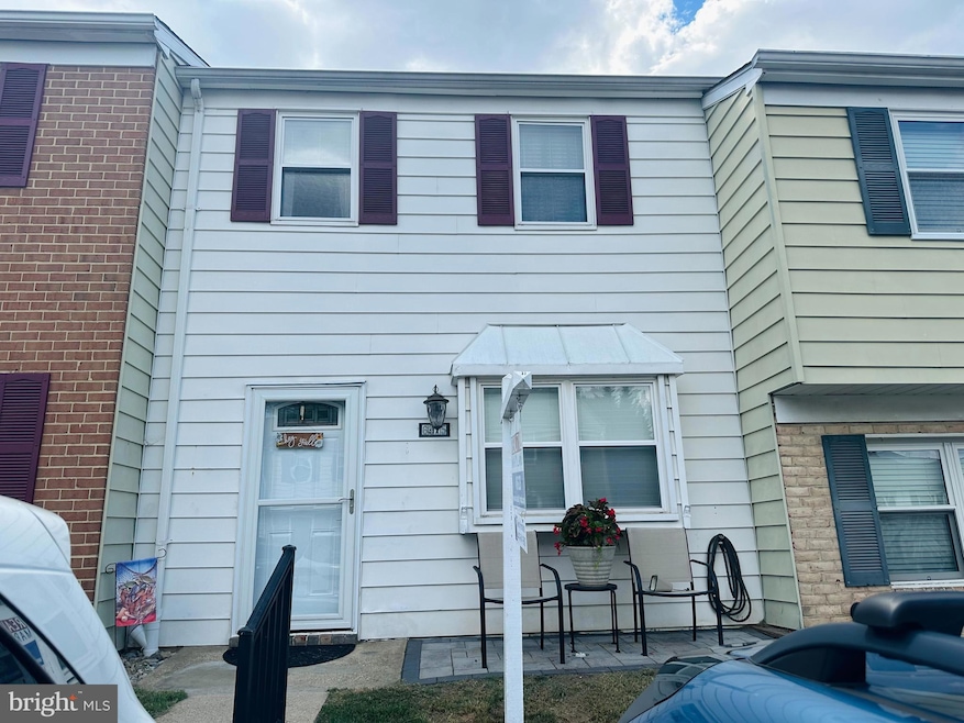 6425 Lincoln Ct, Glen Burnie, MD 21061 - photo 1