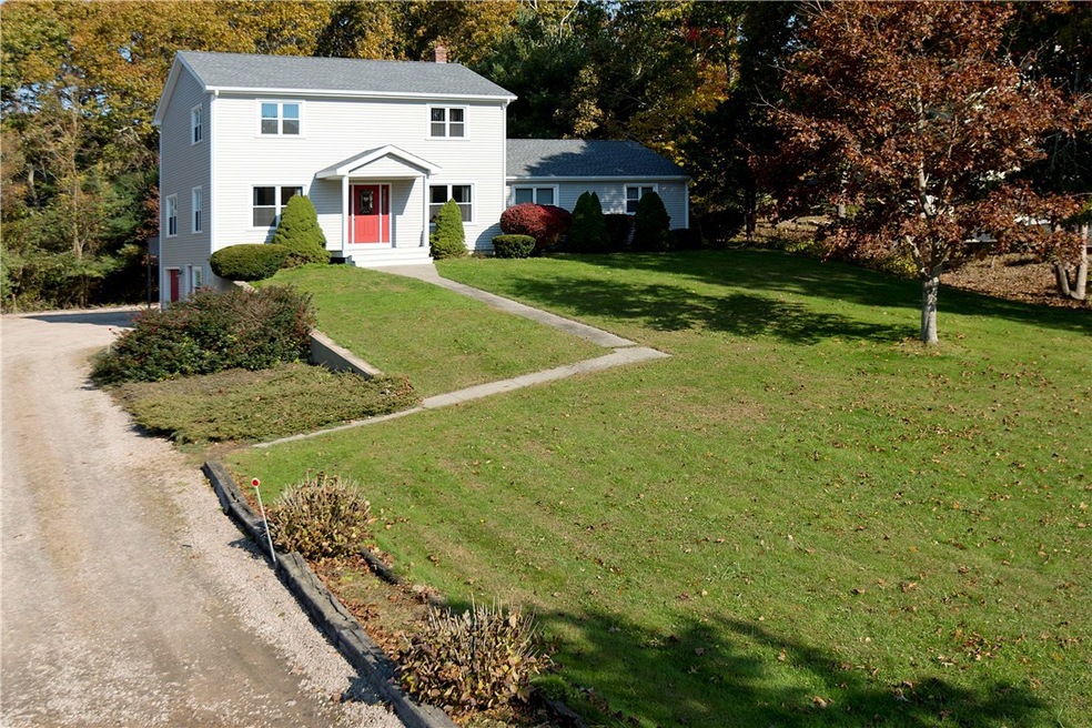 35 Rock Ridge Rd, Westerly, RI 02891 - photo 1