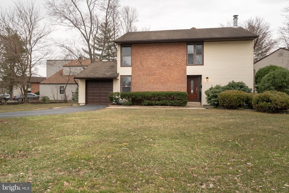 2 Overton Rd, East Windsor, NJ 08520 - photo 1