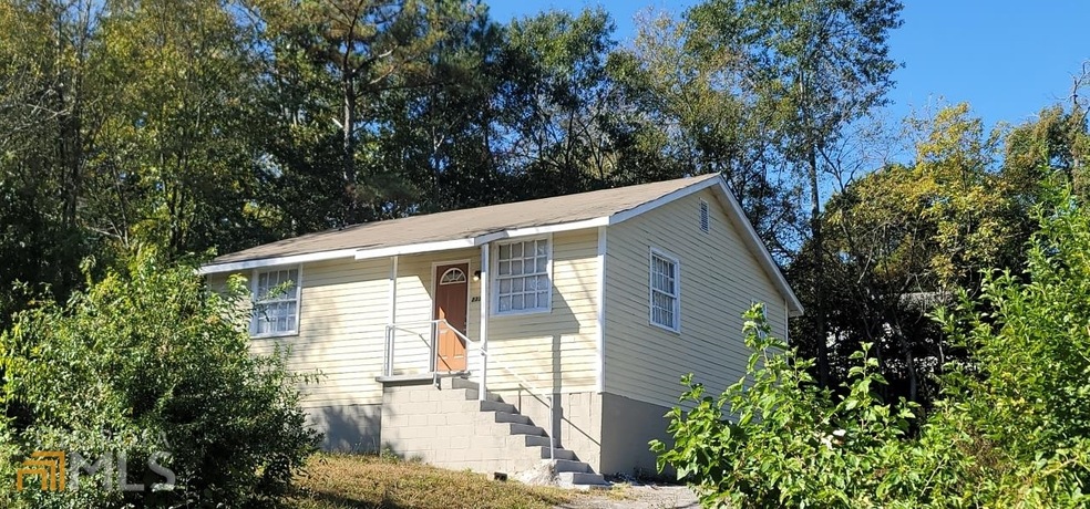 2339 Ballard Dr, Macon, GA 31206 - photo 1