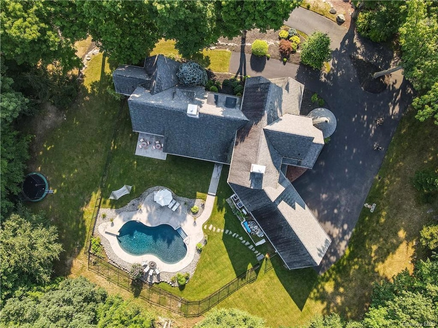 Sold $935,000