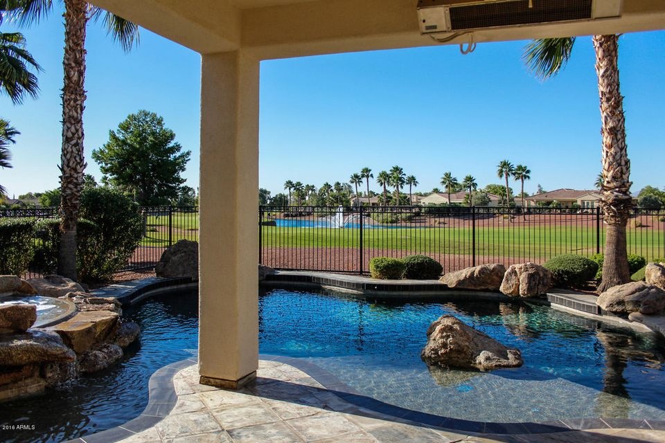 Golf-Pool-Jacuzzi 2