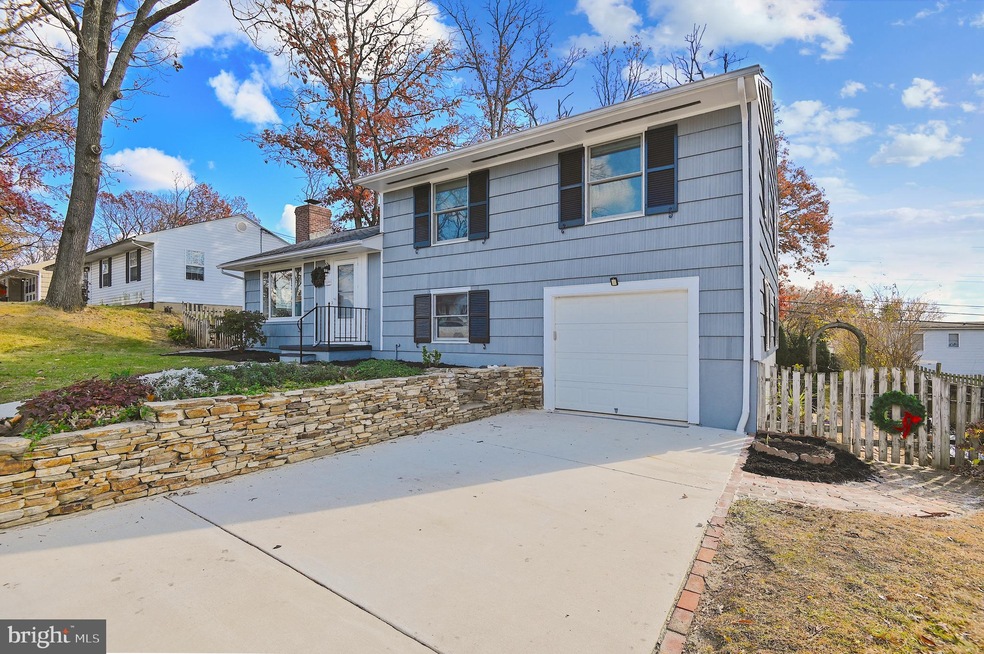 1809 Dunwoody Rd, Parkville, MD 21234 - photo 1