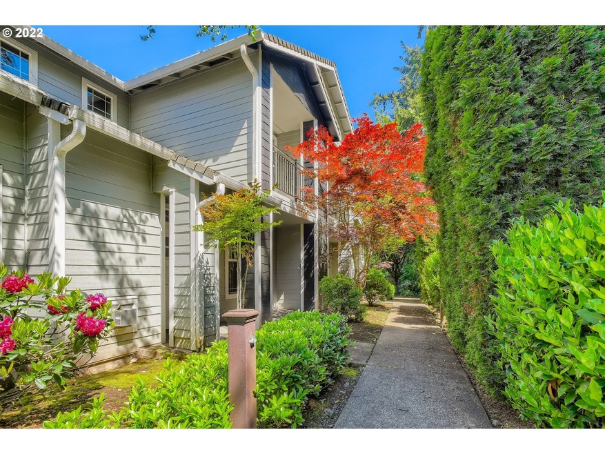 3220 Summerlinn Dr unit 4, West Linn, OR 97068 - photo 1