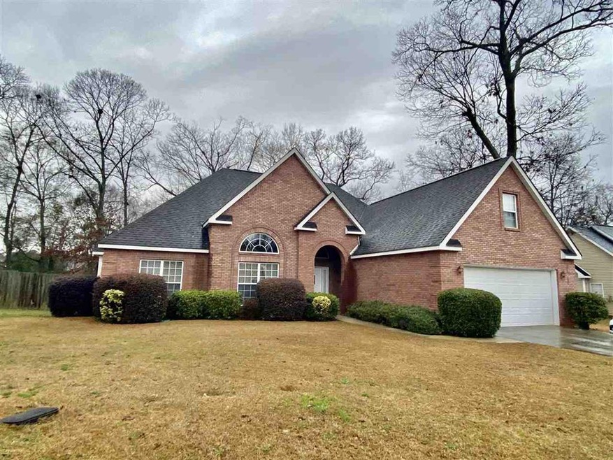 302 Bay Laurel Cir, Warner Robins, GA 31088 - photo 1