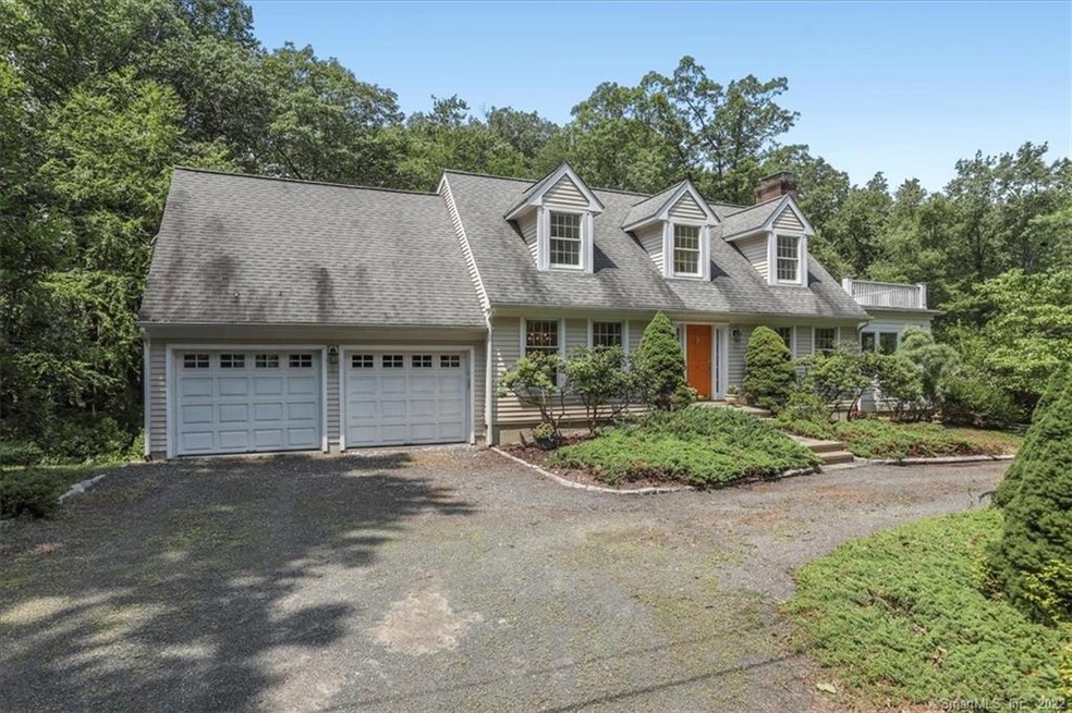 10 Bruschi Ln, Ridgefield, CT 06877 - photo 1