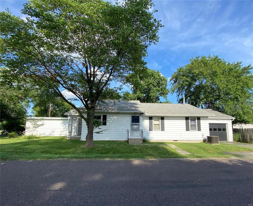 110 Giofre Ave, Maryville, IL 62062 - photo 1