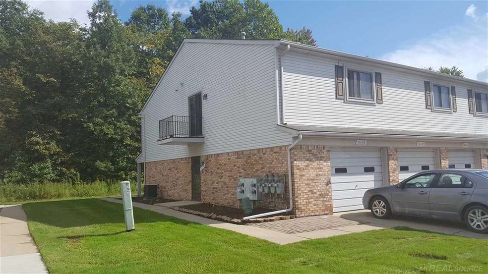 Attached Garage, side Door and Balcony