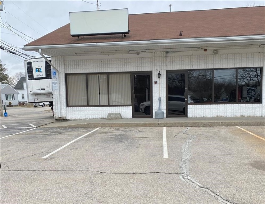 37 Phenix Ave unit 1, Cranston, RI 02920 - photo 1