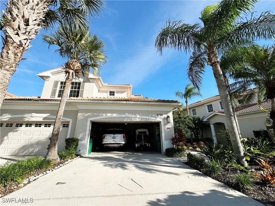 4750 Shinnecock Hills Ct unit 5, Naples, FL 34112 - photo 1