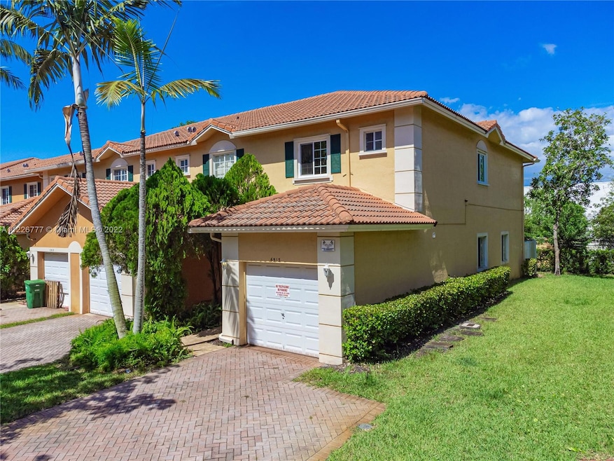 6513 Catalina Ln, Tamarac, FL 33321 - photo 1