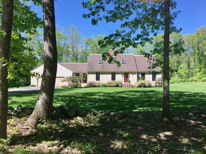 8 Country Club Estate, Dover, NH 03820 - photo 1