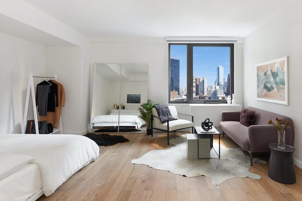 411 W 35th St unit 9N, New York, NY 10001 - photo 1