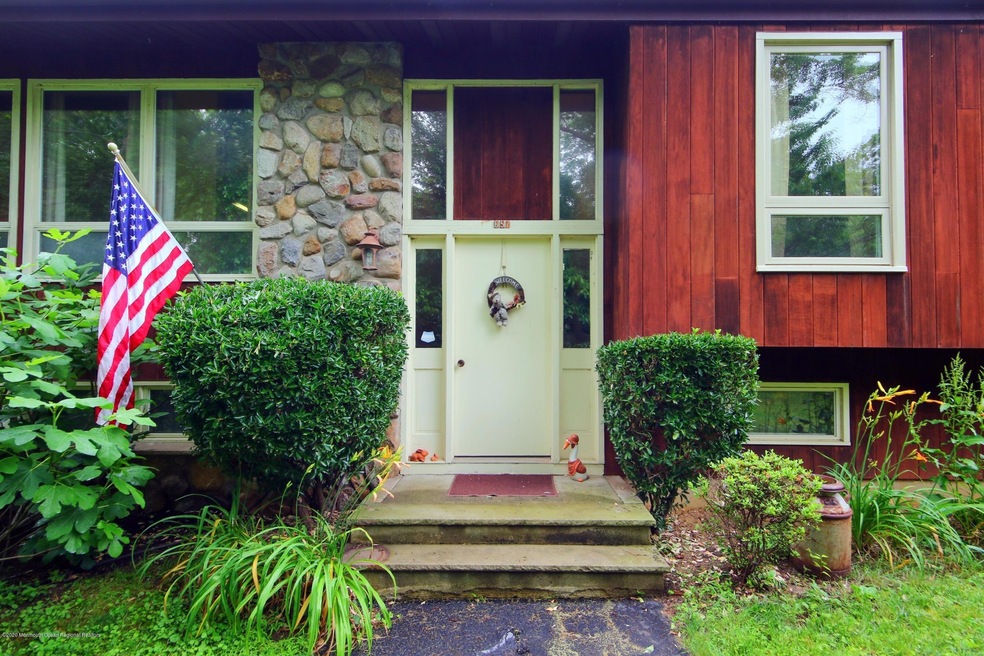 657 Locust Point Road