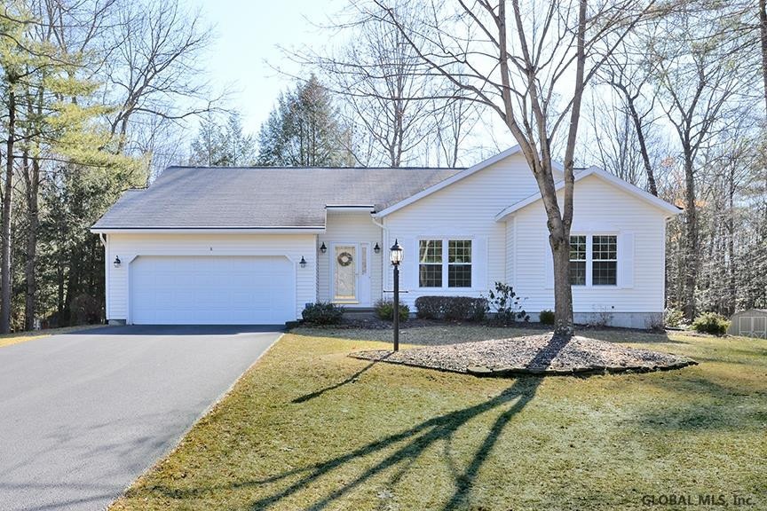 8 Shuvee Ln, Gansevoort, NY 12831 - photo 1