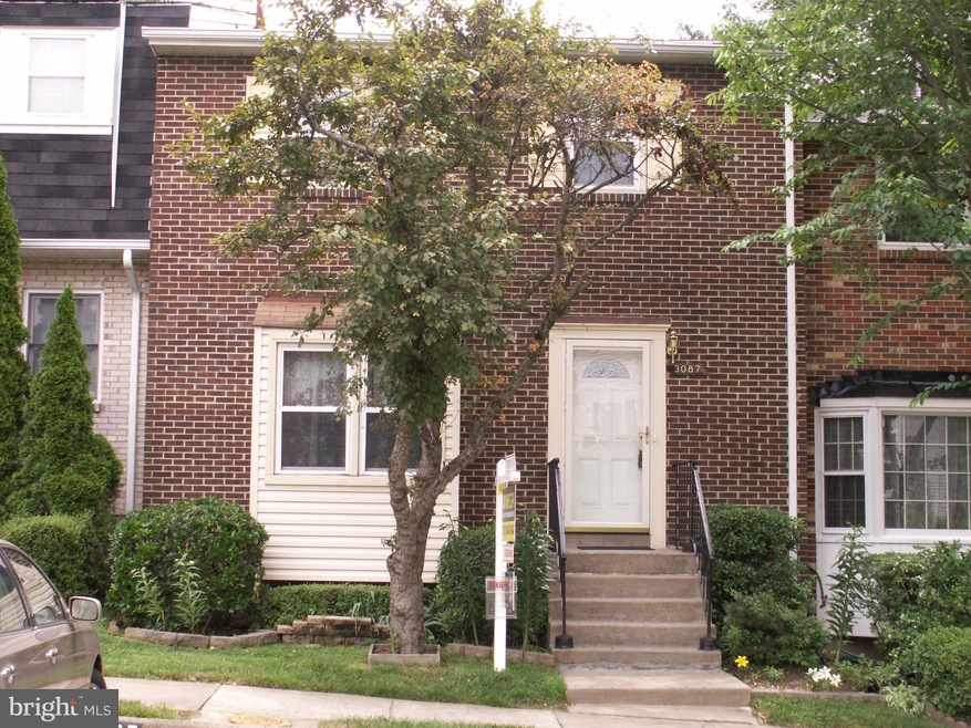 3087 White Birch Ct, Fairfax, VA 22031 - photo 1