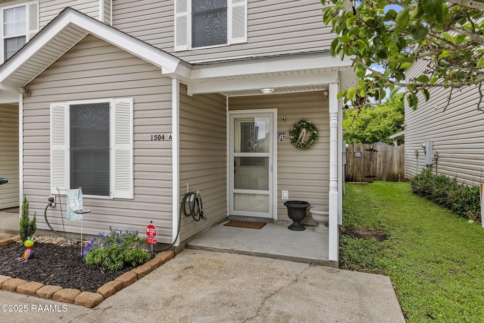 3-web-or-mls-1504 A Southport Blvd-3