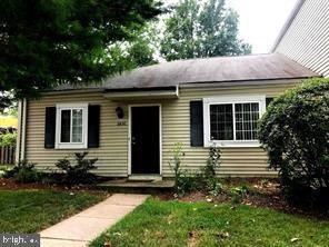 11436 Ledbury Way, Germantown, MD 20876 - photo 1