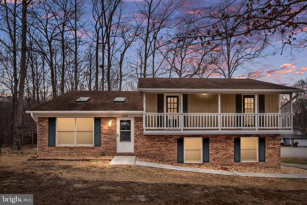 10704 Whiperwhill Ct, Spotsylvania, VA 22553 - photo 1