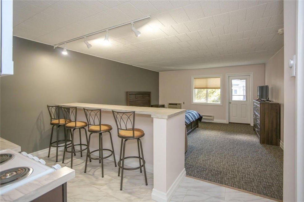 30 Us Route 9w unit 8, Clarkstown, NY 10920 - photo 1