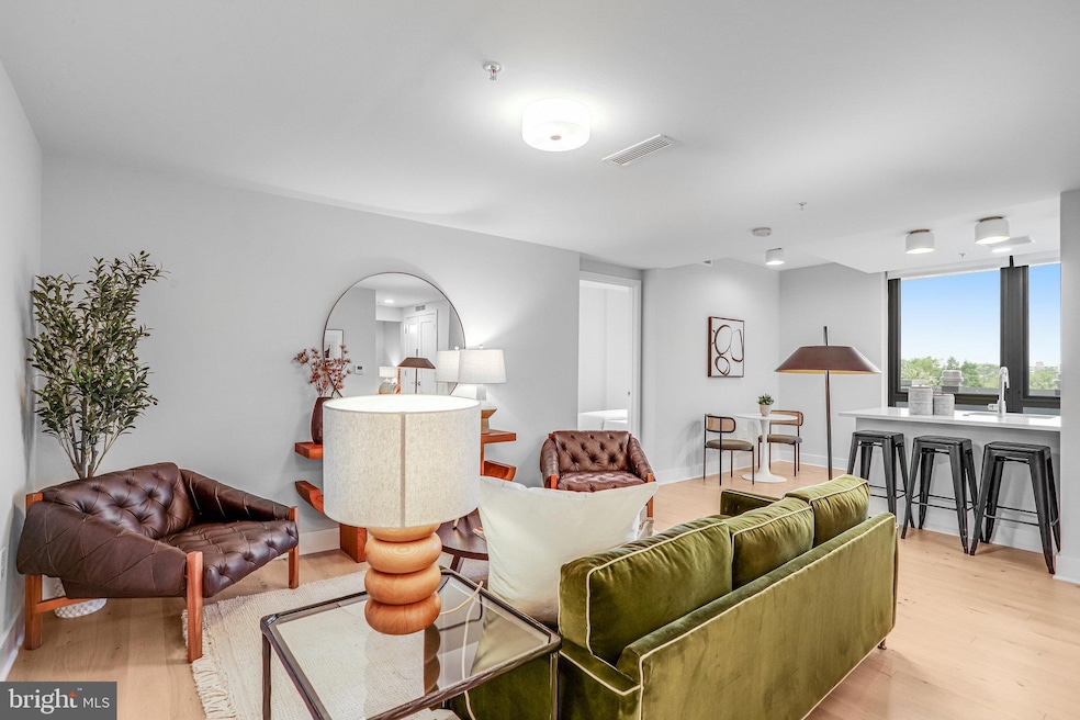 For Sale $499,999 • Co-Listing Agent