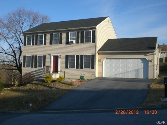 2010 Wood St, Whitehall, PA 18052 - photo 1