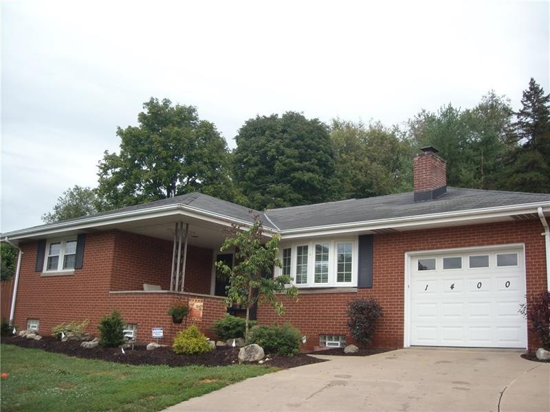 Welcome to 1400 Henderson Avenue.