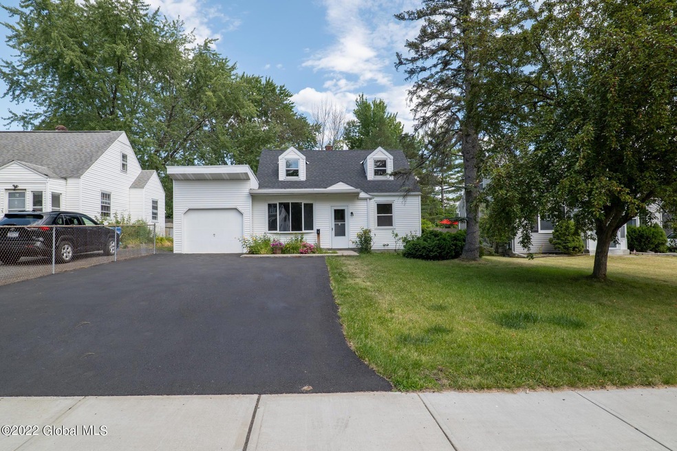 74 Ramsey Place, Albany, NY 12208 - photo 1