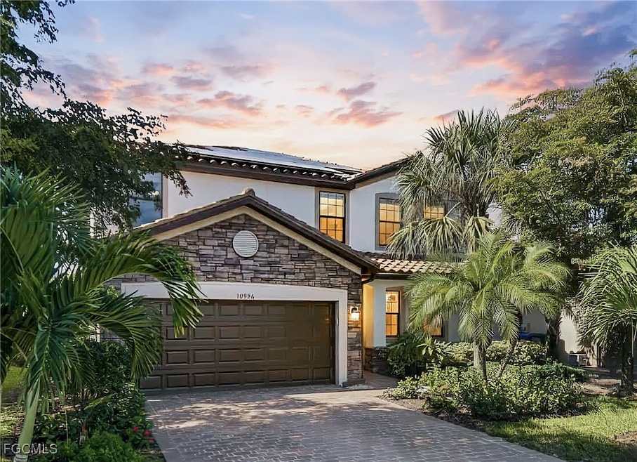 For Sale $550,000 • Co-Listing Agent