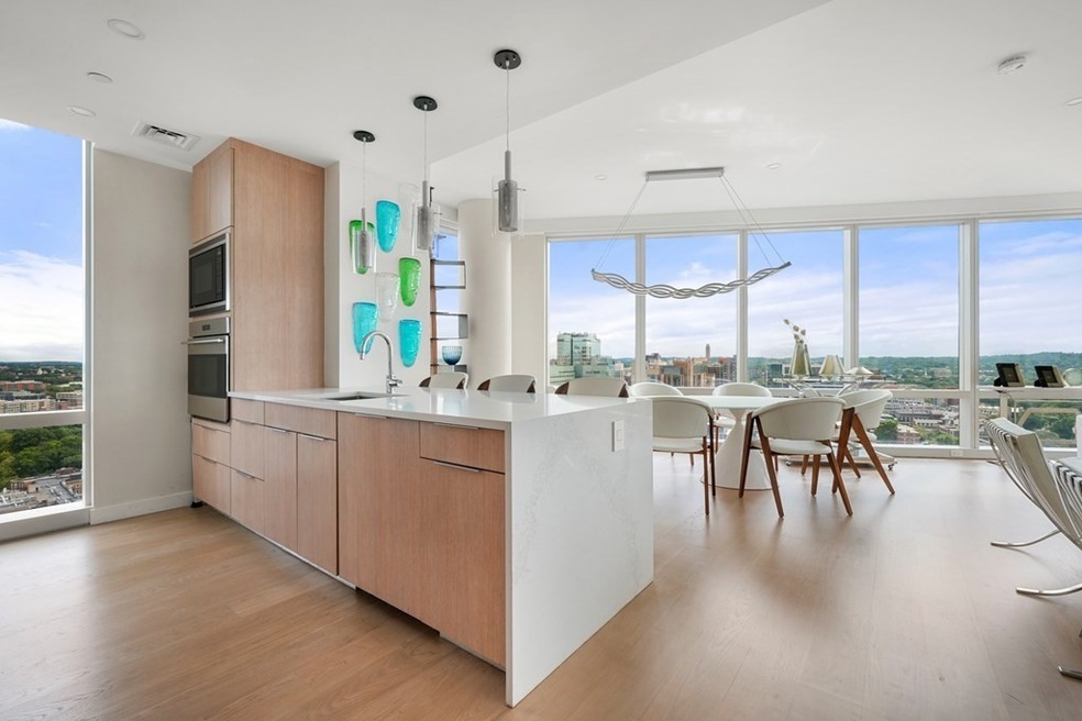 188 Brookline Ave unit 22A, Boston, MA 02215 - photo 1