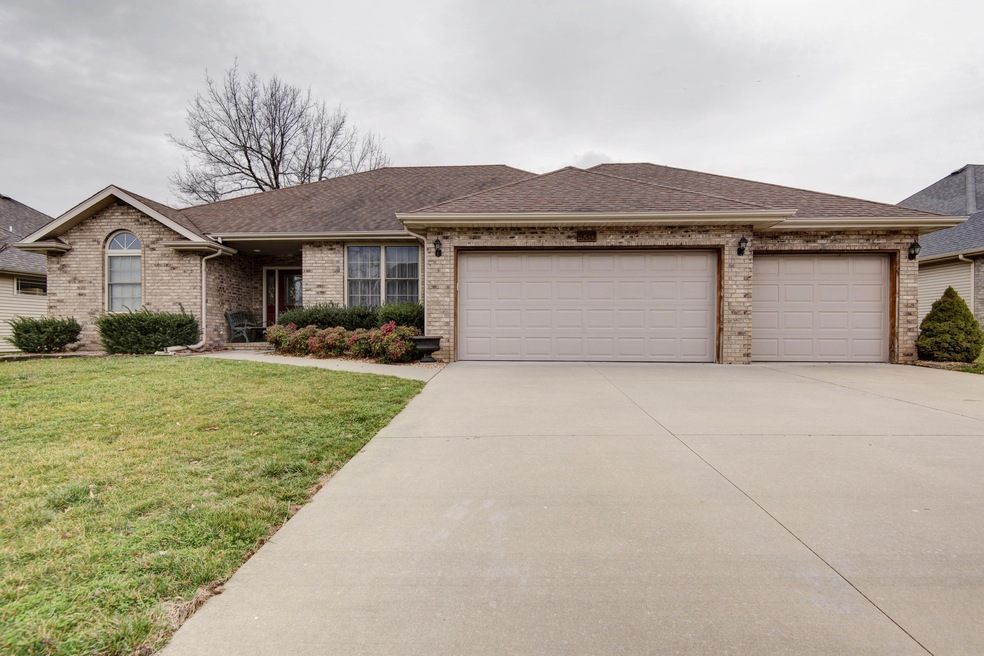 930 E Ozark Jubilee, Nixa, MO 65714 - photo 1