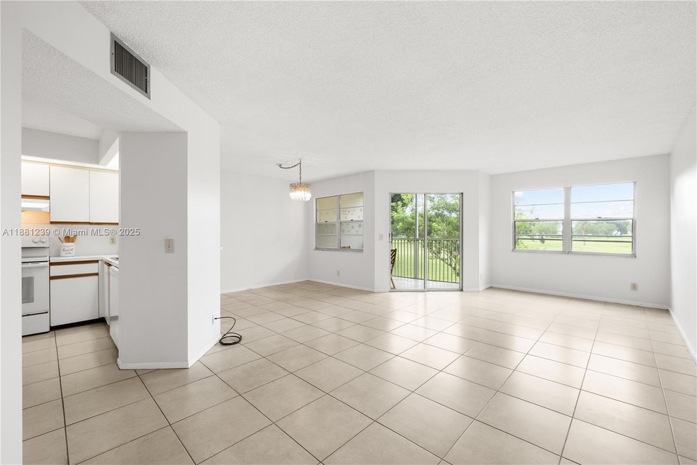 901 SW 128th Ave unit E212, Pembroke Pines, FL 33027 - photo 1