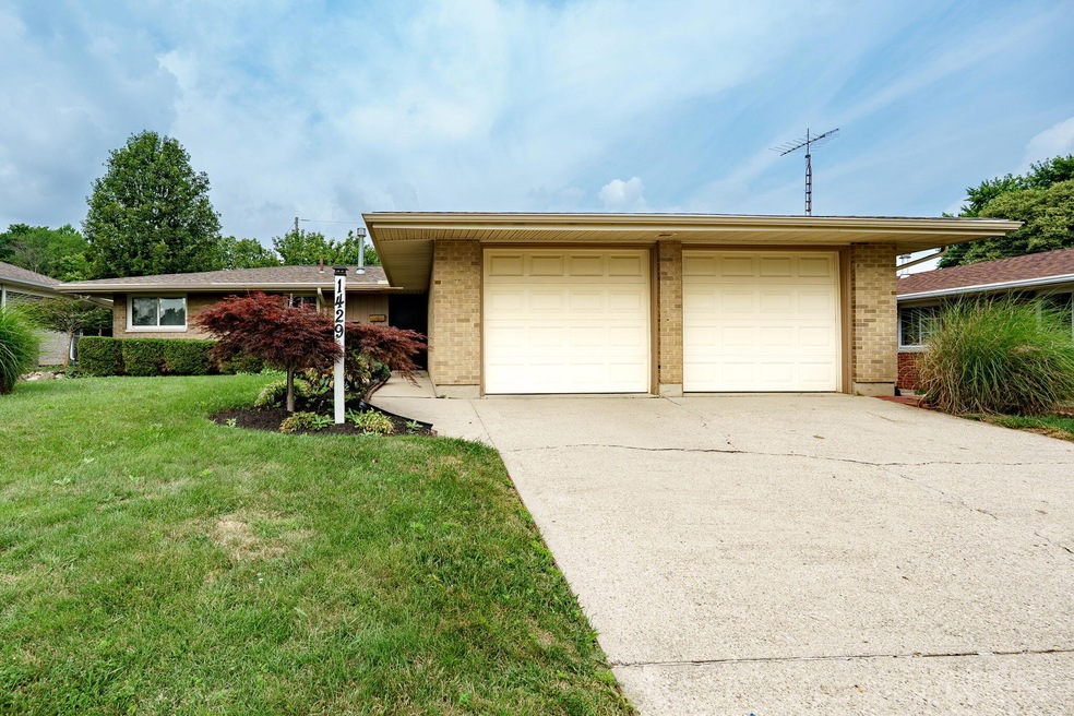 1-web-or-mls-1429-mapleridge-dr