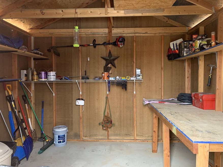 341 SW Deyo Landing Loop, Cache, OK 73527 - photo 1