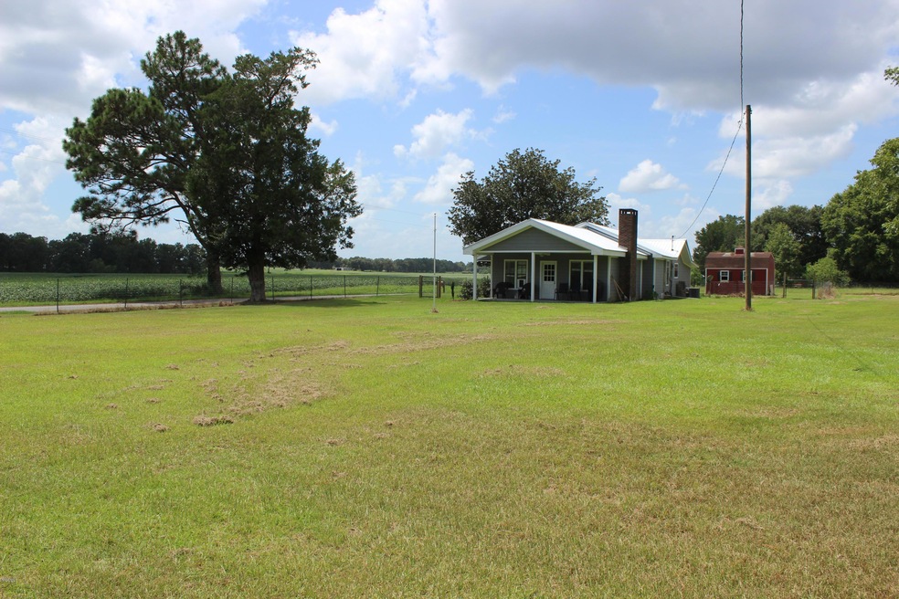 2105 V E Howell Rd, Lucedale, MS 39452 - photo 1