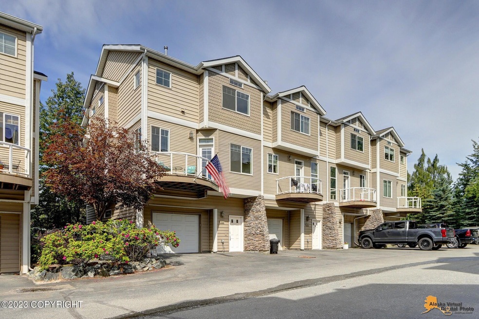 2163 W 29th Ave unit 12, Anchorage, AK 99517 - photo 1