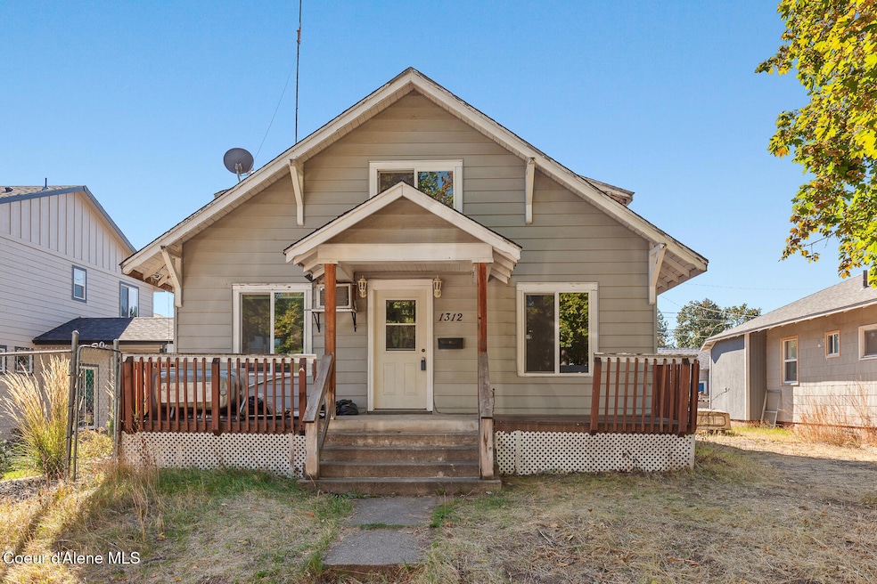 Sold • Co-Listing Agent