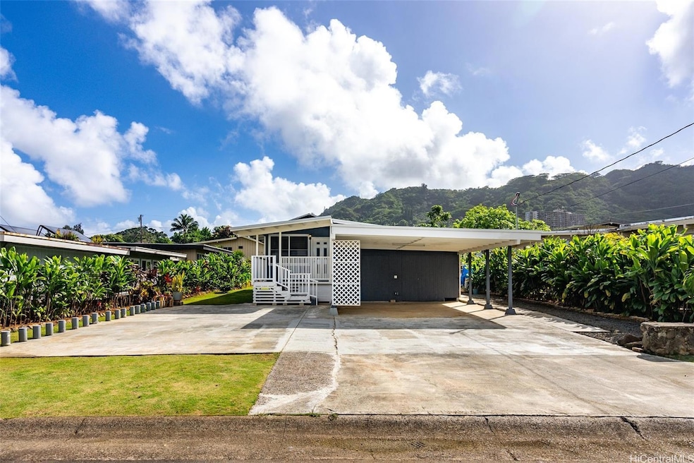 Welcome to Pikoiloa in Kane'ohe