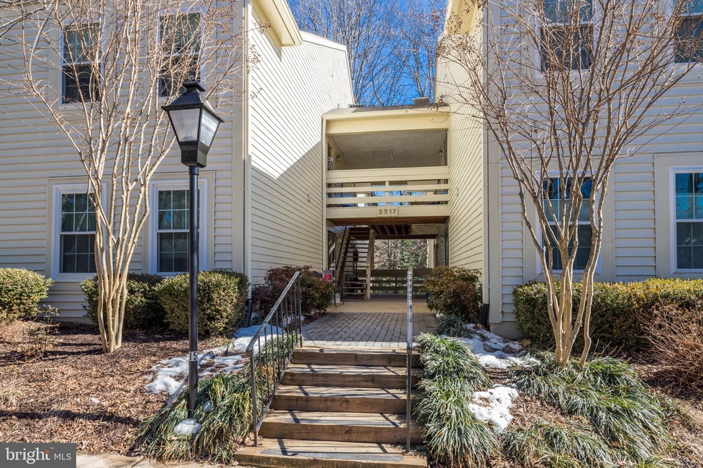 2217 Lovedale Ln unit 208A, Reston, VA 20191 - photo 1