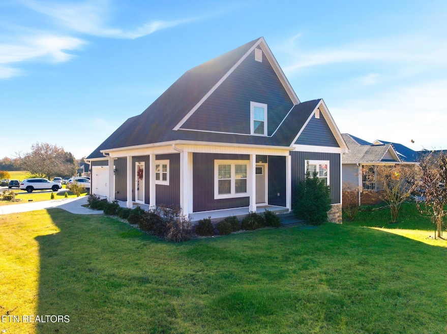 220 Fyke Dr, Athens, TN 37303 - photo 1