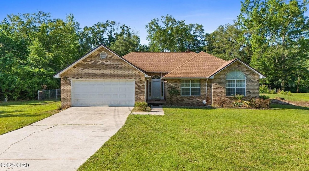 1627 Oakgrove Rd, Chipley, FL 32428 - photo 1