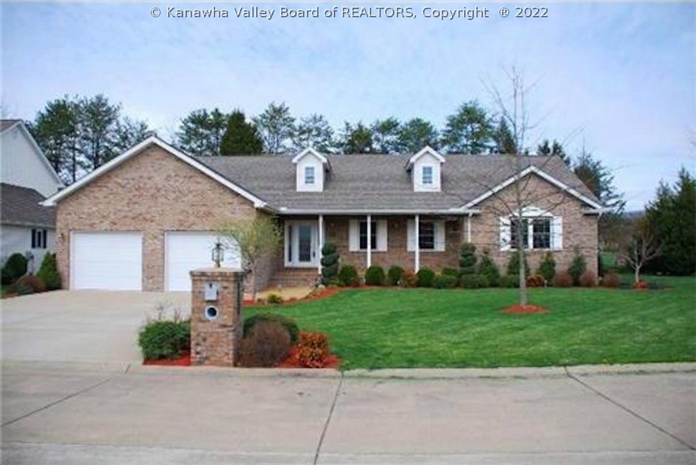 402 Pebble Creek Dr, Fraziers Bottom, WV 25082 - photo 1