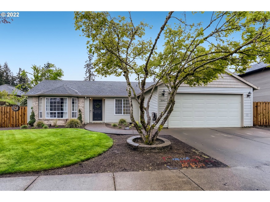 1547 NE 19th Loop, Canby, OR 97013 - photo 1