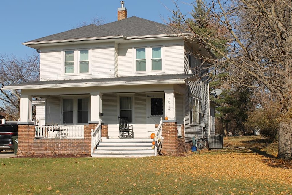 2014 8th Ave N, Fort Dodge, IA 50501 - photo 1