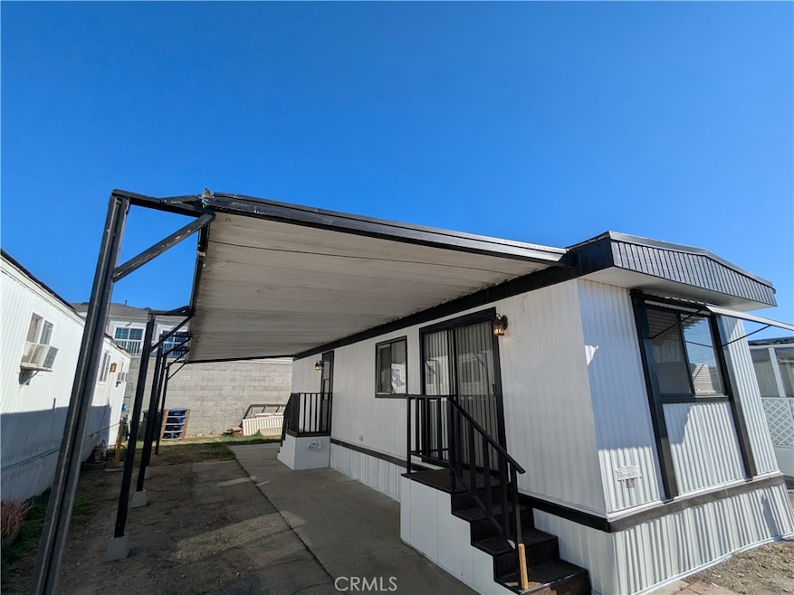 1201 W 228th St unit 16, Torrance, CA 90502 - photo 1