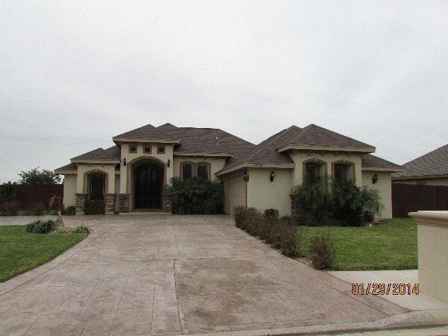 1108 W Daffodil Ave, Pharr, TX 78577 - photo 1