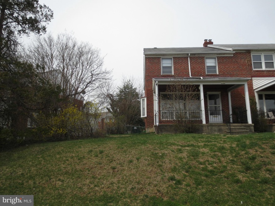 6122 The Alameda, Baltimore, MD 21239 - photo 1